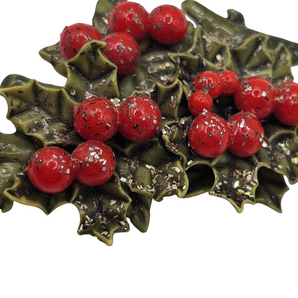 Vtg Christmas Poinsettia Brooch Pin 50s Celluloid Green Red Plastic HollyBerry - Picture 8 of 8